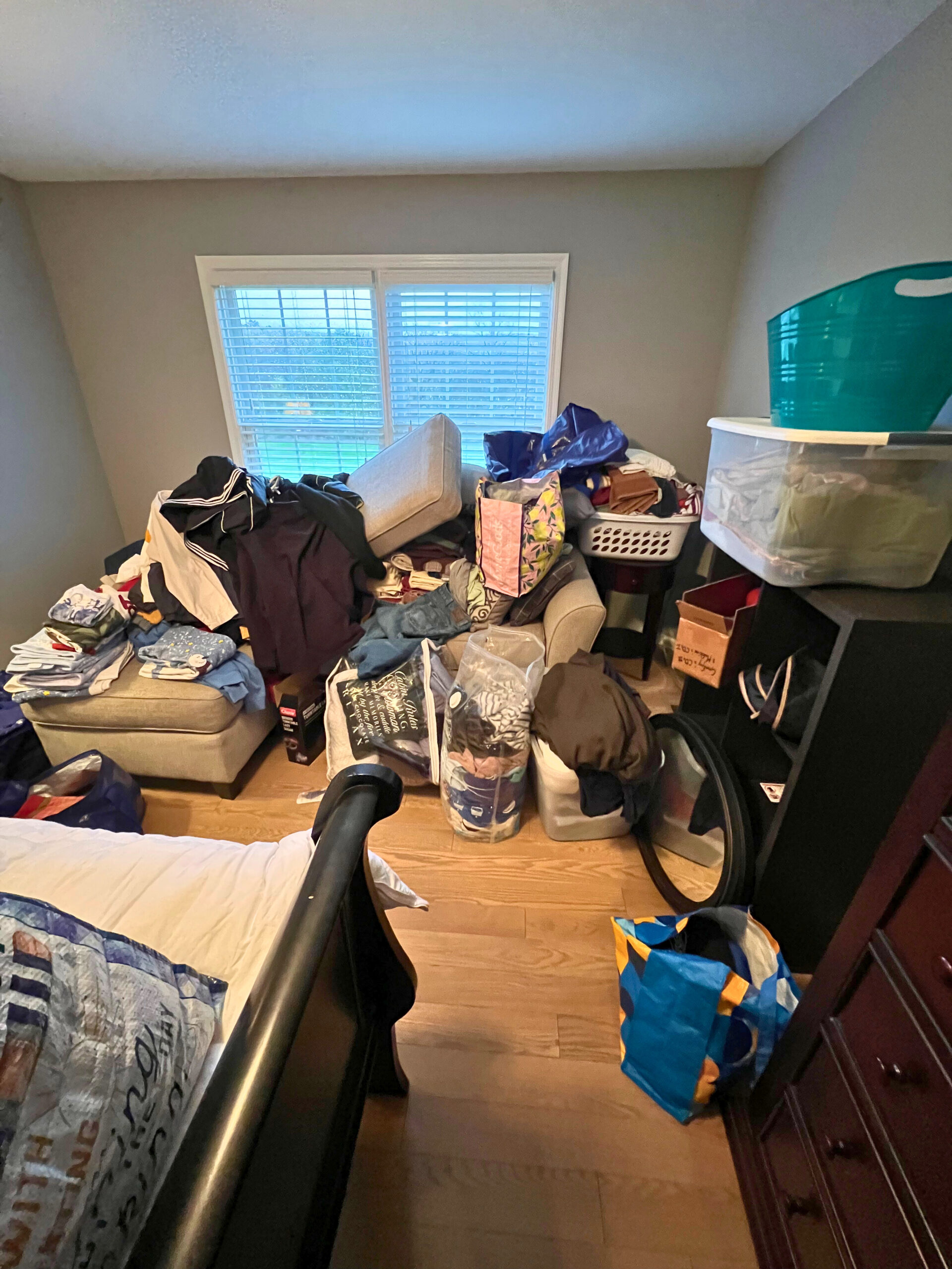 Barb-Guest Room- Before